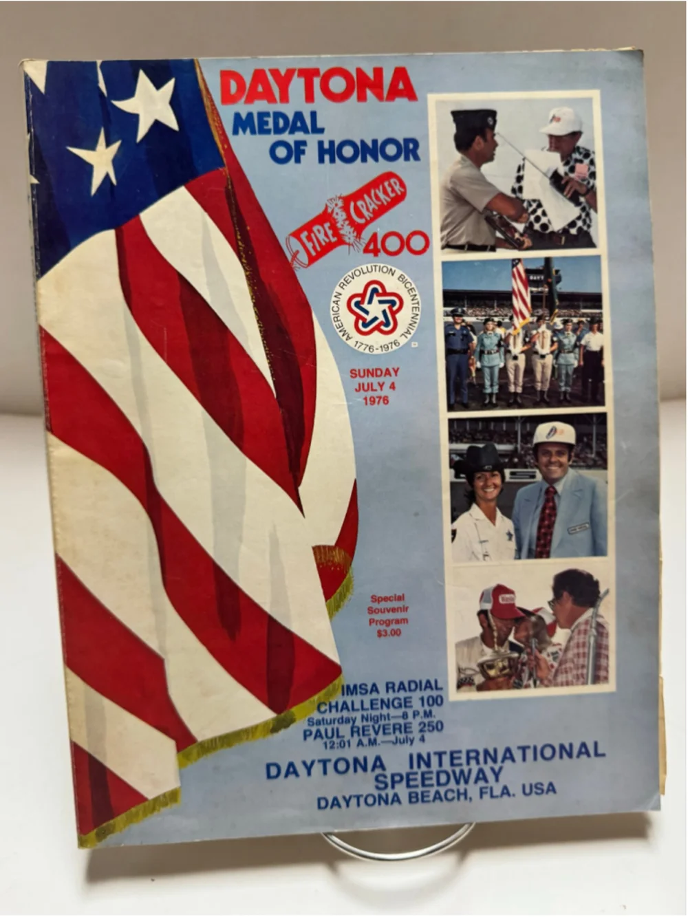 Vintage 1976 Daytona International Speedway Souvenir Program Metal of Honor